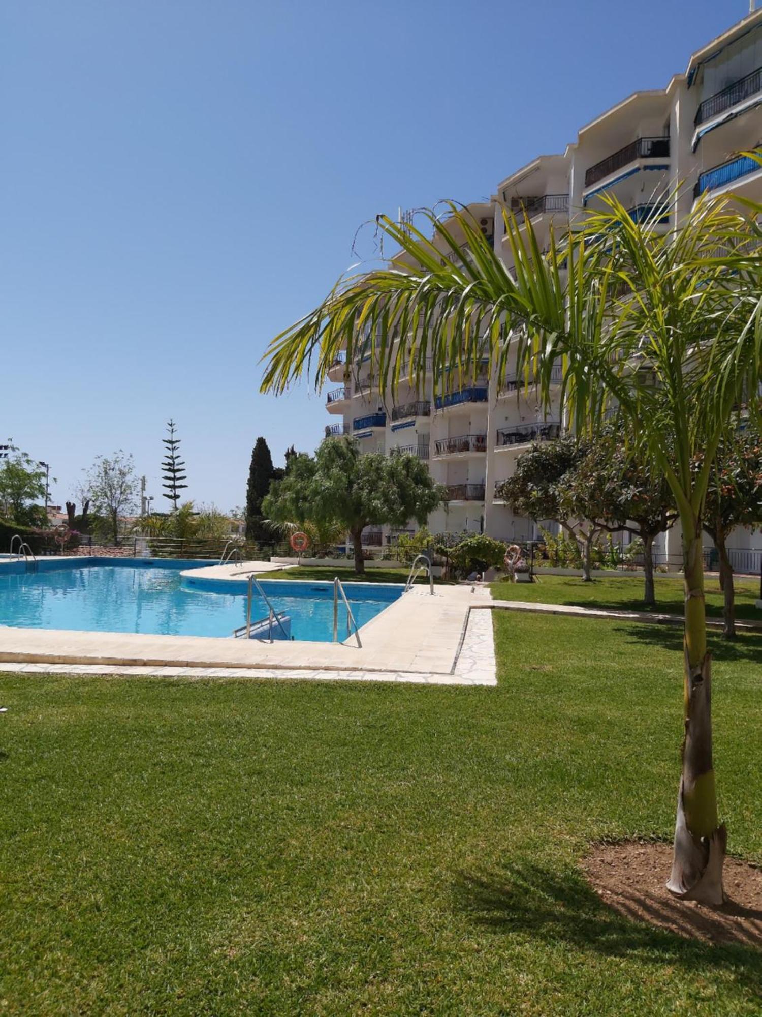 Apartamento La Casa Del Abuelo Nerja Dış mekan fotoğraf