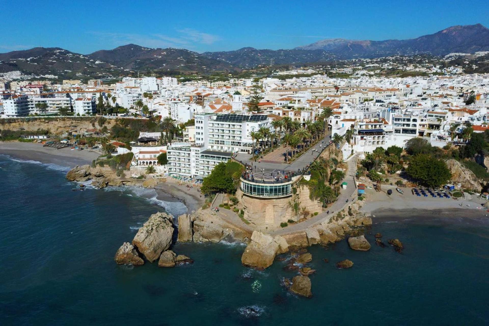 Apartamento La Casa Del Abuelo Nerja Dış mekan fotoğraf